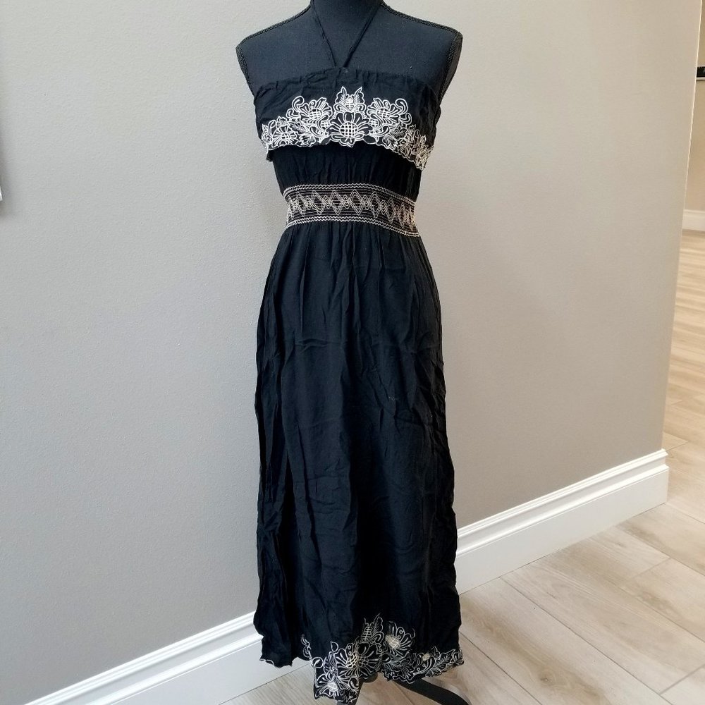 3 for $20!!!  Adorable Black Maxi Dress